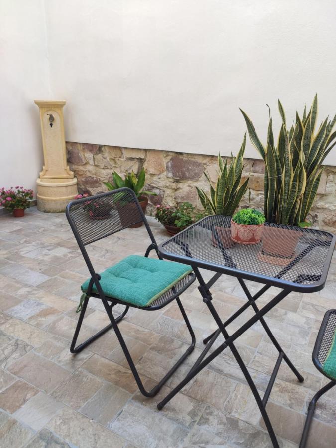 B&B 24 Maggio Carloforte  Buitenkant foto